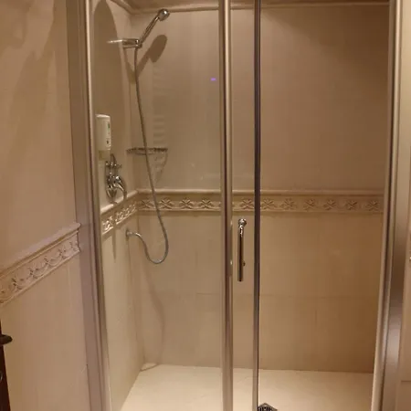 ботичино бутик студио център Self Check-in Apartament